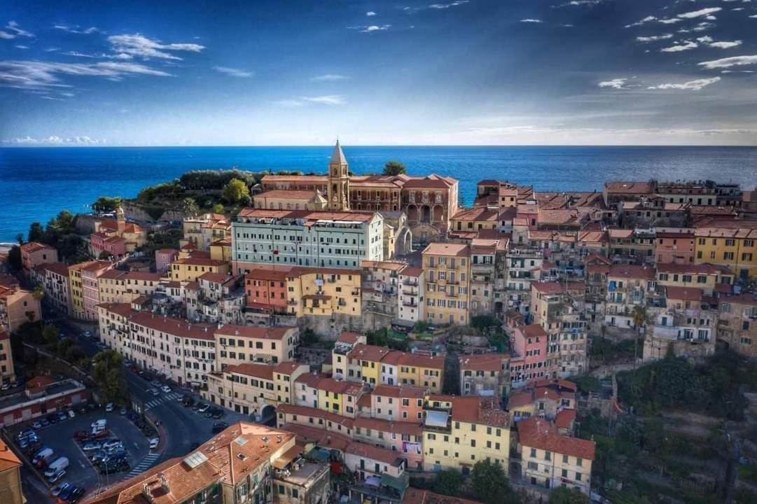 Tuffonelblu Apartment Ventimiglia Exterior foto