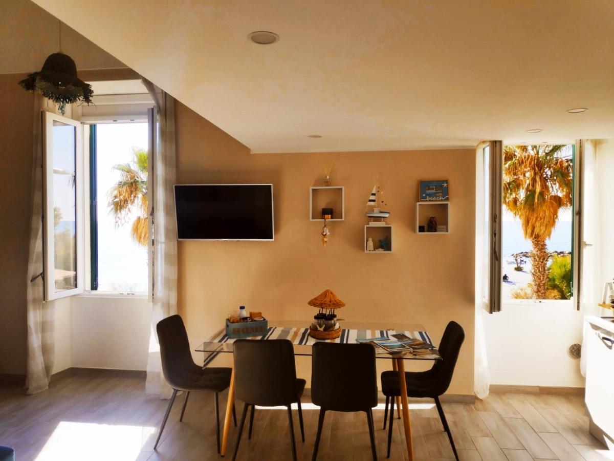 Tuffonelblu Apartment Ventimiglia Exterior foto